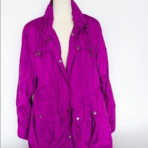 90s vibe fuschia windbreaker